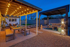 CONTINENTAL - Close to ASU with Backyard Games, Firepit and Hiking Nearby